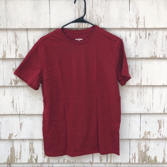 red basic tee